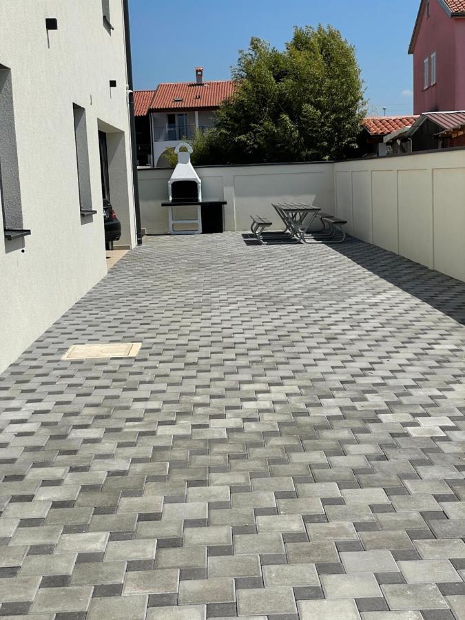 Vila Softic Azra Umago Esterno foto